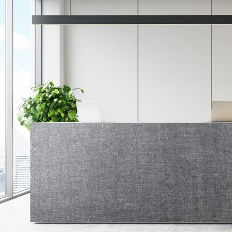 Cover folije v emitaciji blaga za popestritev pulta.