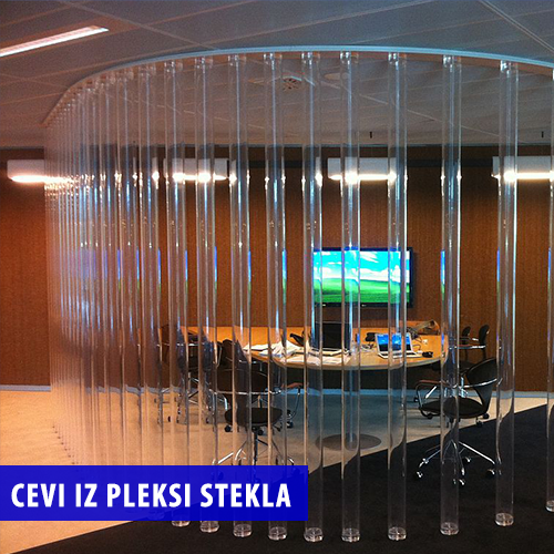 cevi iz pleksi stekla za razmejitev prostora