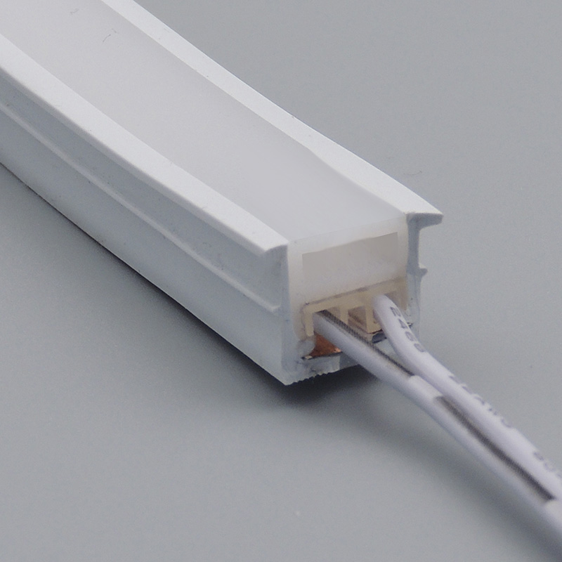 Neon LED trakovi KD-1012 WP-120 - priključitev konektorja
